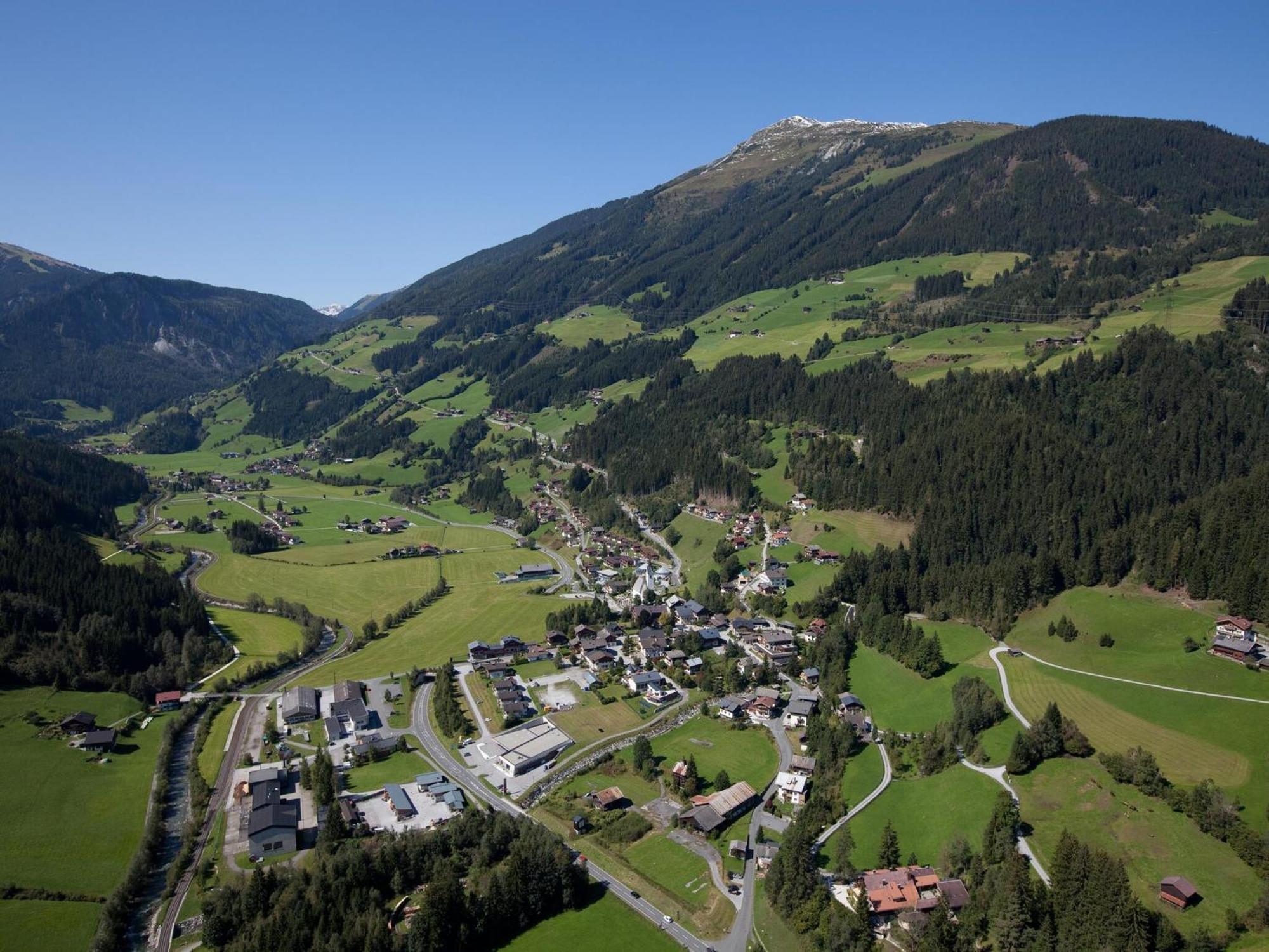 Apartment In Wald Im Pinzgau With Swimming Pool And Views Esterno foto